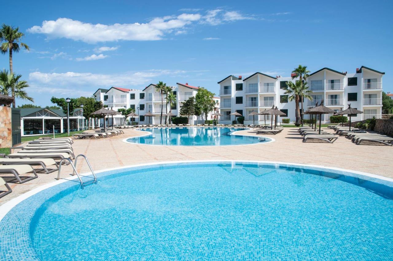 Pierre & Vacances Menorca Cala Blanes 칼라엔블레인즈 외부 사진