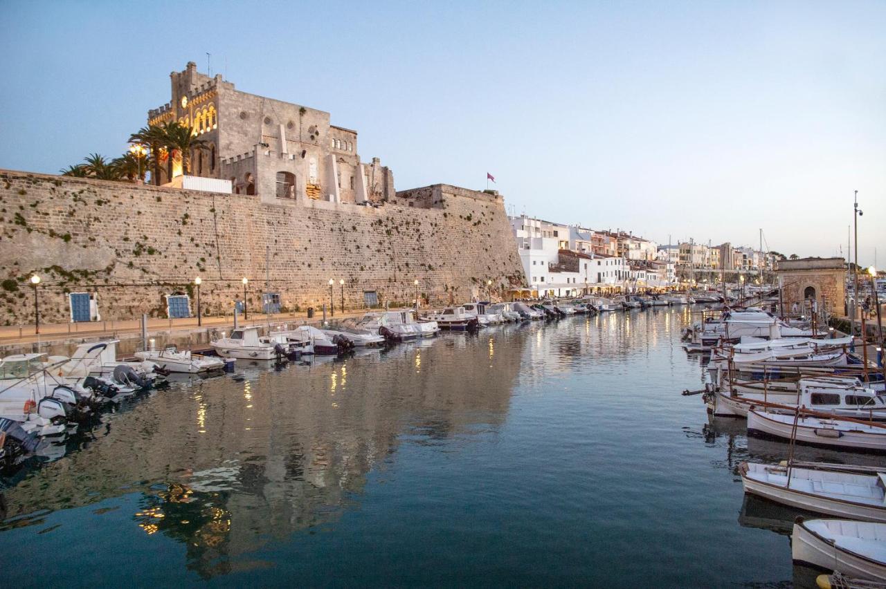 Pierre & Vacances Menorca Cala Blanes 칼라엔블레인즈 외부 사진
