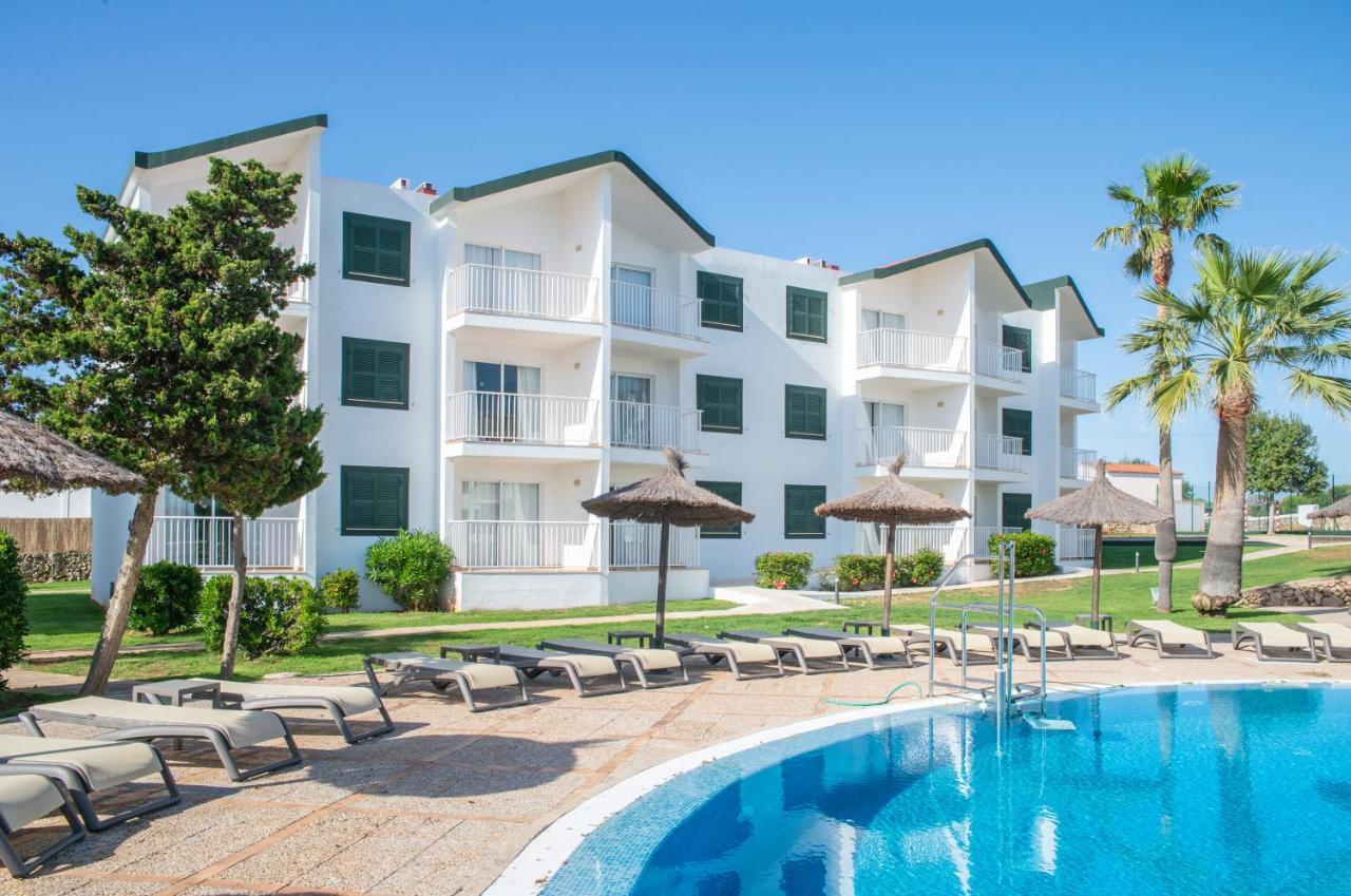 Pierre & Vacances Menorca Cala Blanes 칼라엔블레인즈 외부 사진